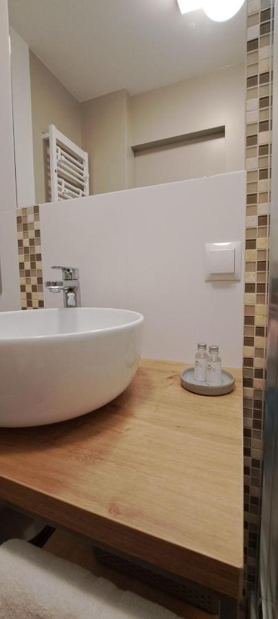 Falcon Apartment Center 3 Krolewska ワルシャワ エクステリア 写真